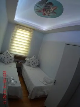 Athenada Otel