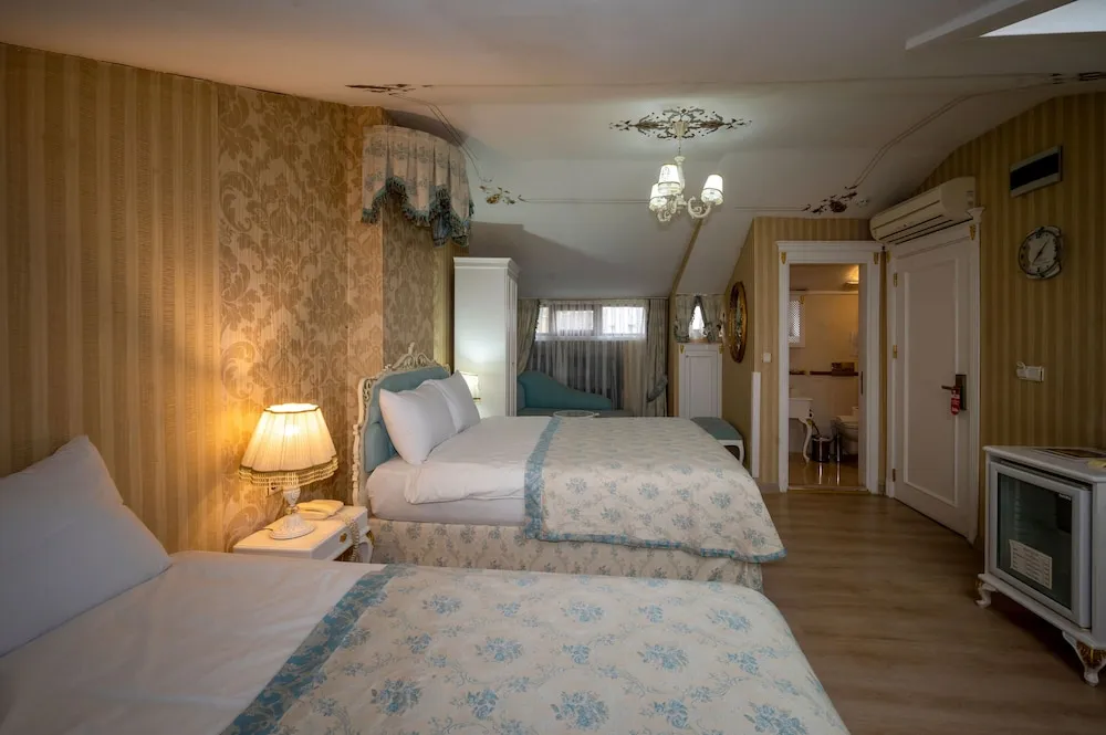 Family Dört Kişilik Oda