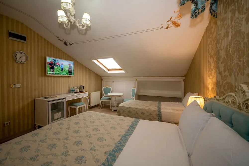 Family Dört Kişilik Oda