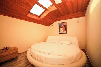 İvunya Apart Otel