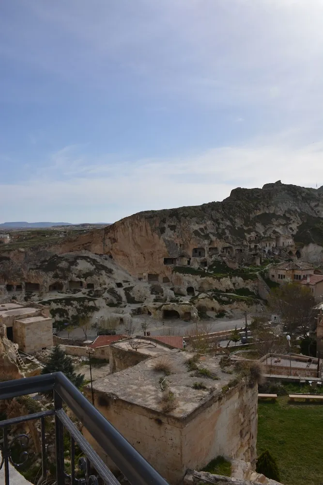 Honeymoon Tek Büyük Yataklı Oda