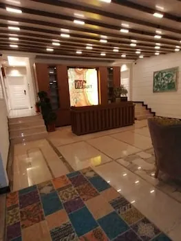 In Suit Luxury Hotel
