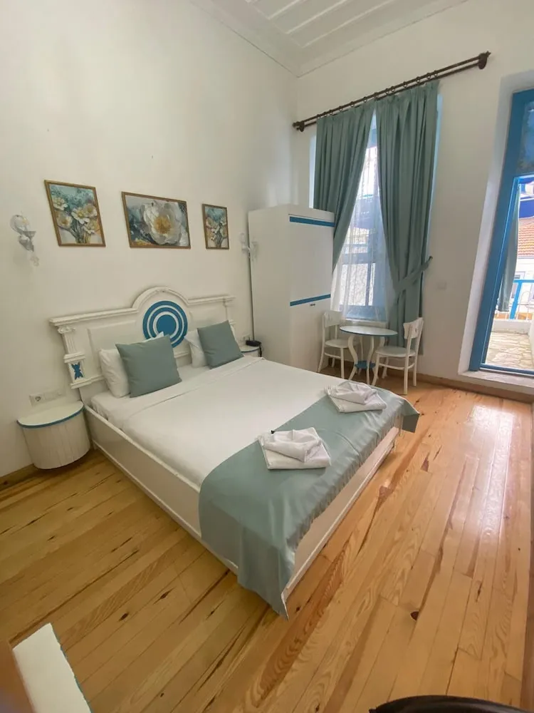 Premier Tek Büyük Yataklı Oda