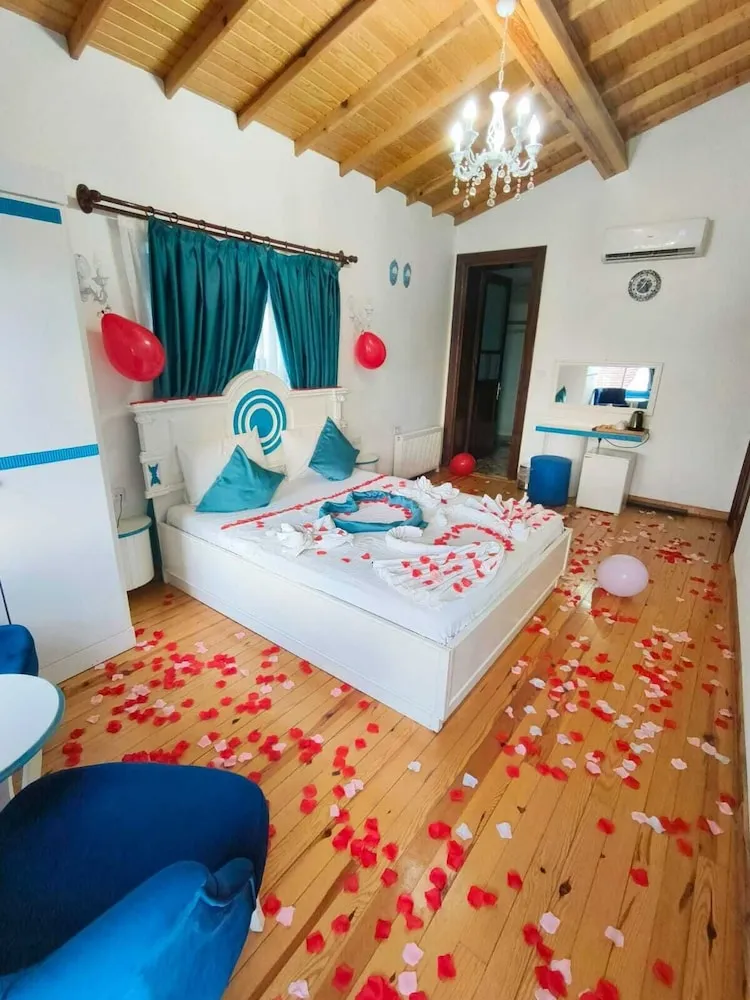 Panoramic Tek Büyük Yataklı Oda