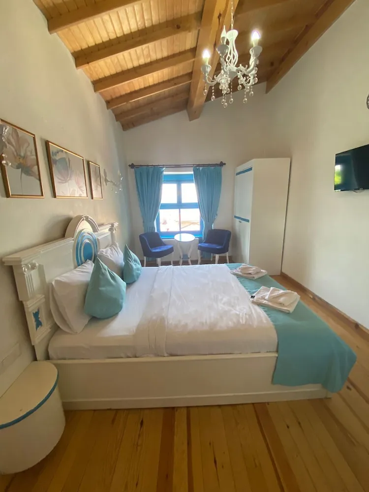 Panoramic Tek Büyük Yataklı Oda