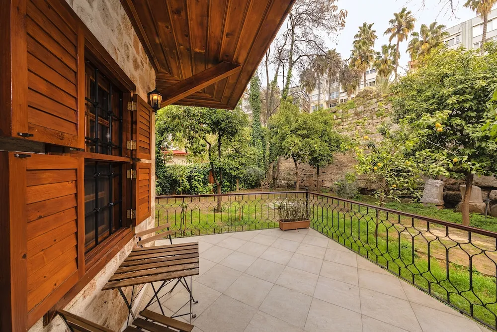 Traditional Oda, 1 Çift Kişilik Yatak, Balkon, Avlu Manzaralı