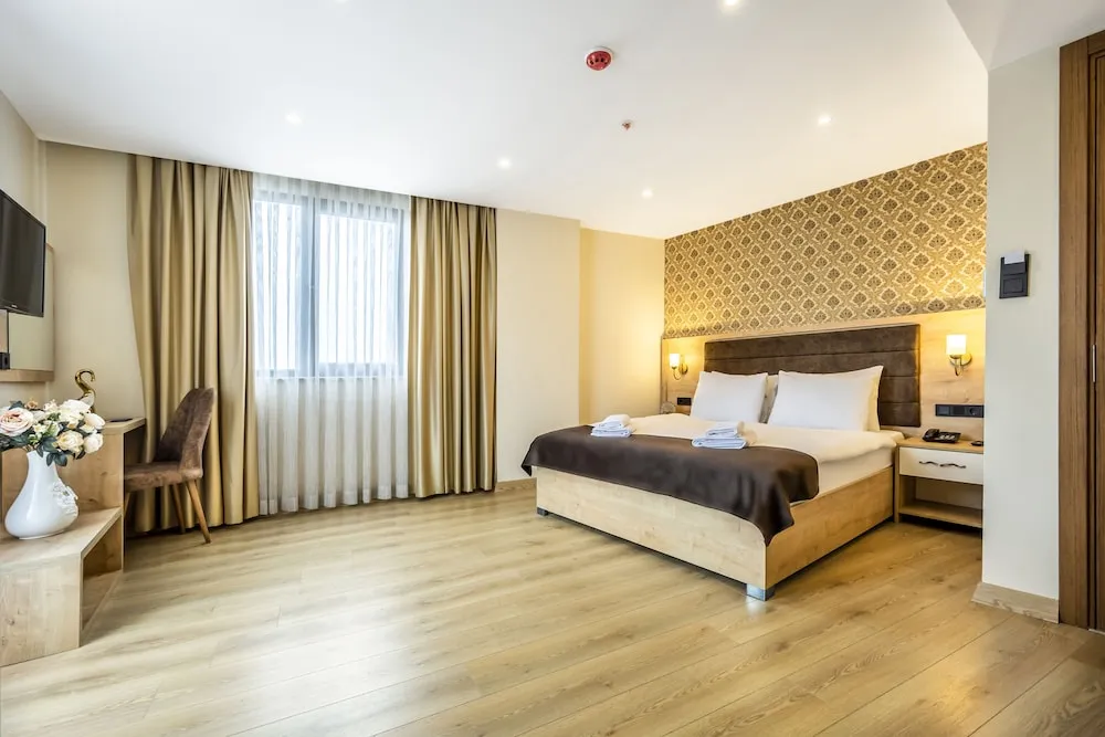 Deluxe Stüdyo Süit