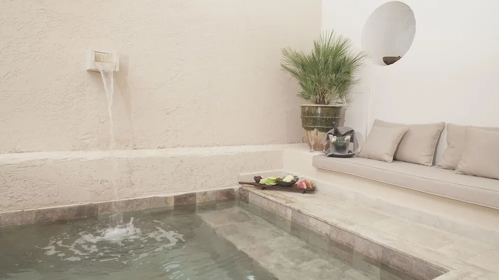 DELUXE SEA VIEW - PLUNGE POOL