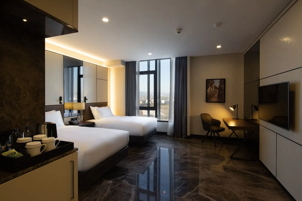 Superior Room Twin City View
