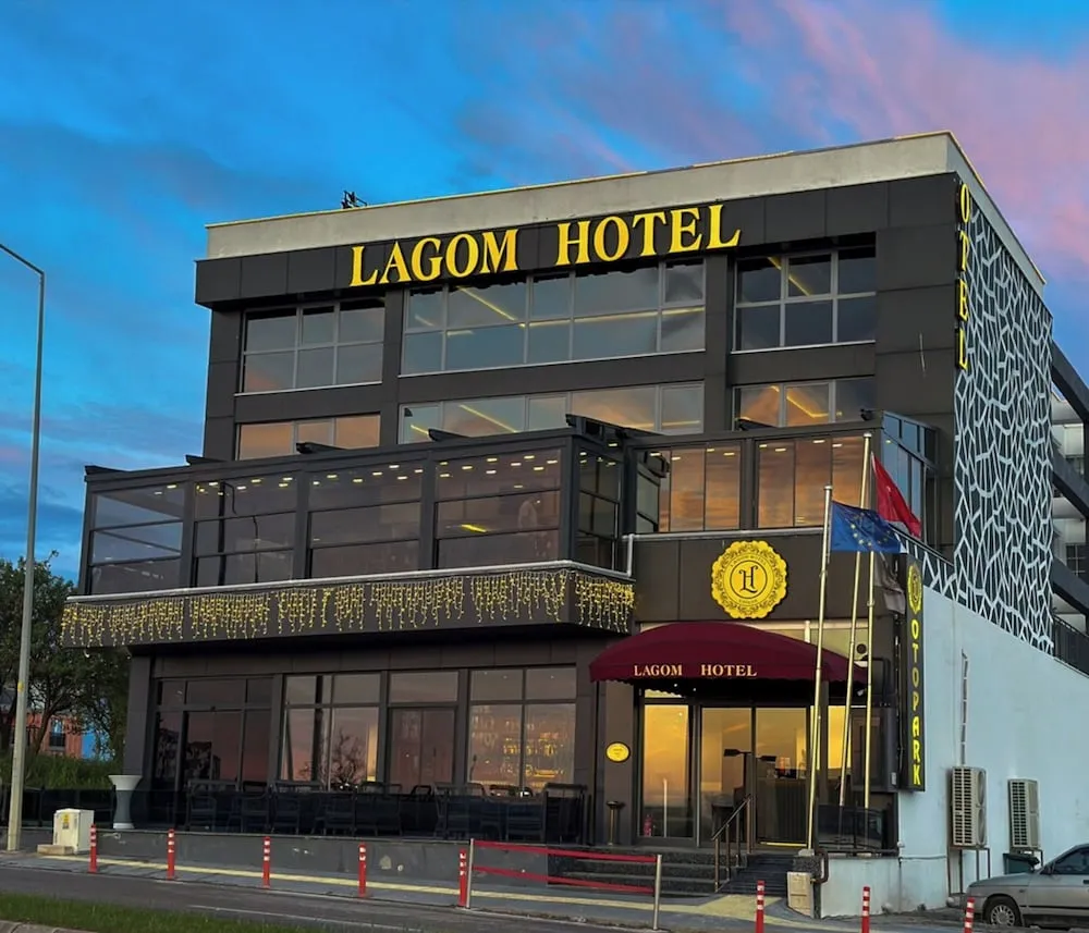 Lagom Otel