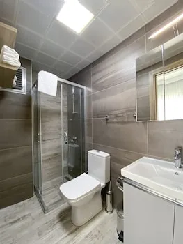 Eylül 16 Otel