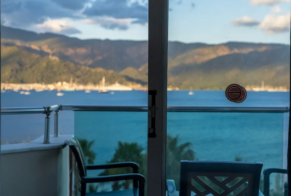 Superior Oda, Deniz Manzaralı