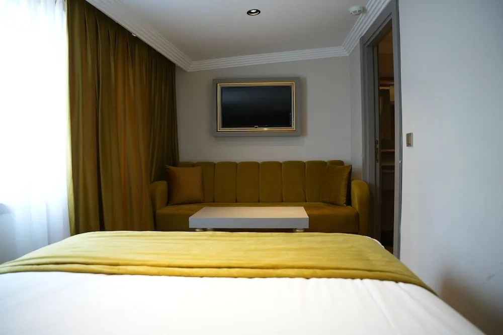 Deluxe İki Ayrı Yataklı Oda