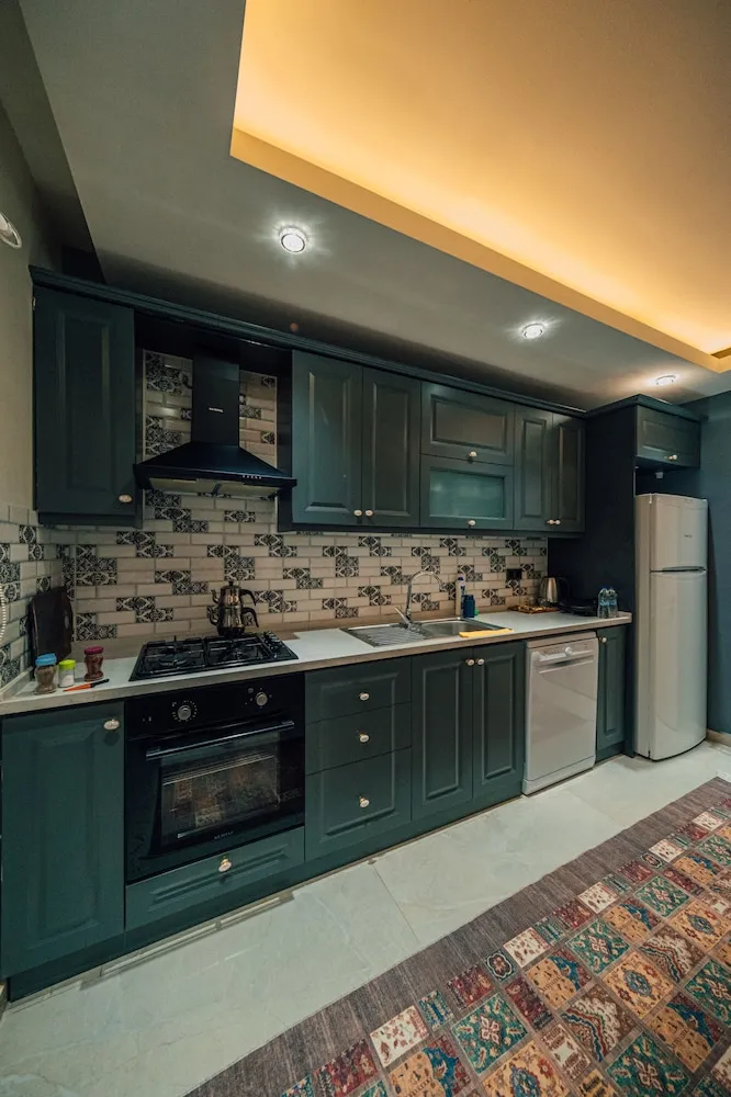 Deluxe 1+1 Jakuzili (Moonstone)