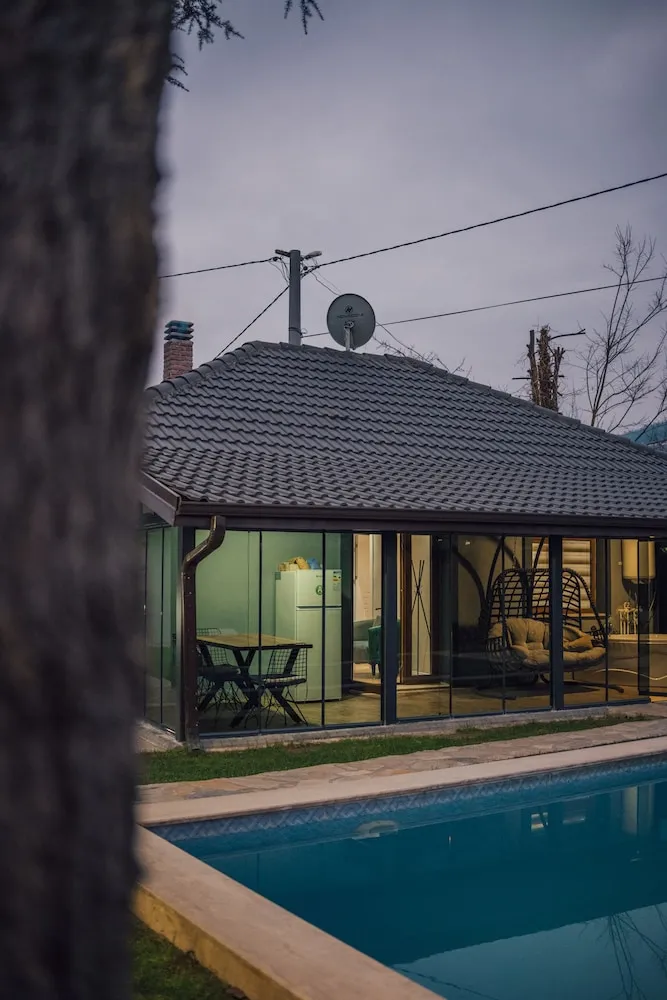 Deluxe 2+1 Jakuzili (Nephrite)