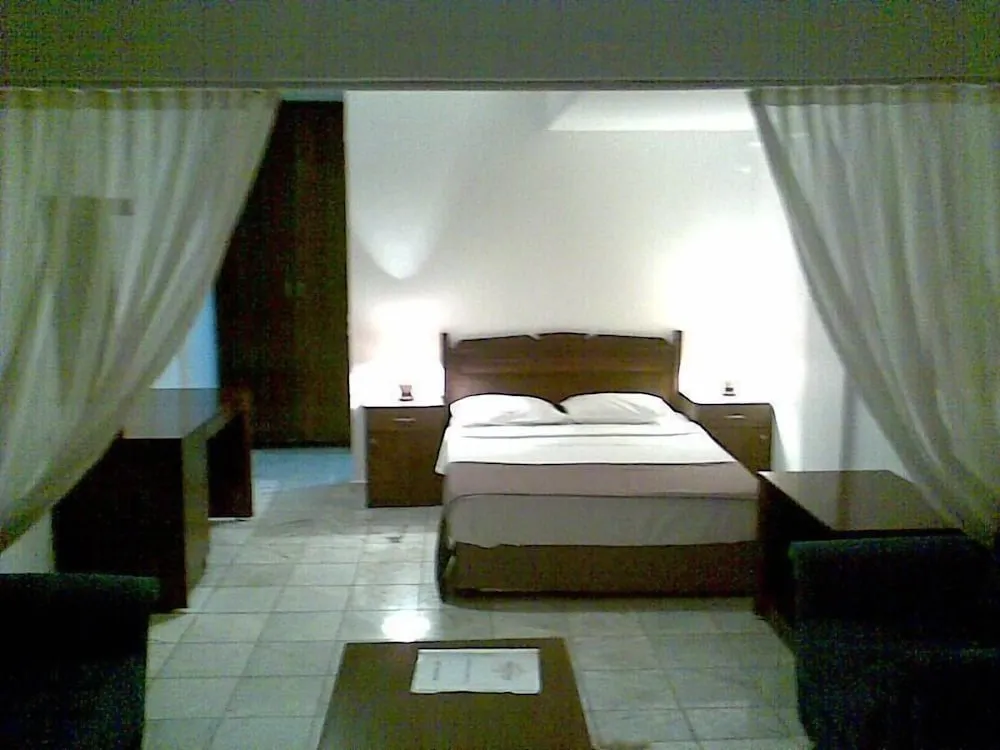 hotel-image-3