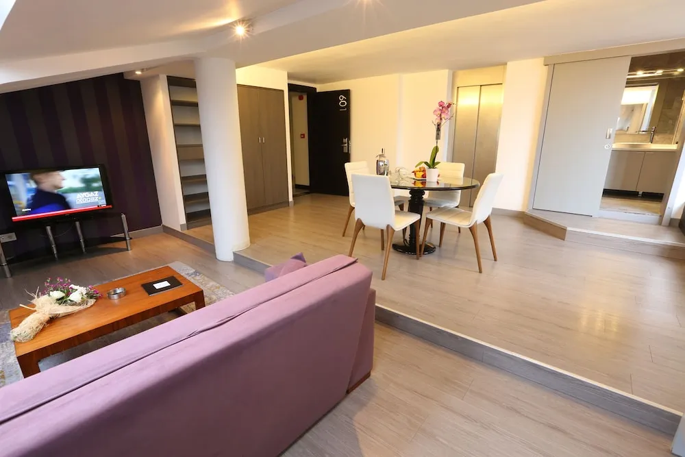 Deluxe Dubleks, Küçük Mutfak (Penthouse)