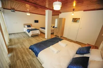 Assos No 9 Hotel