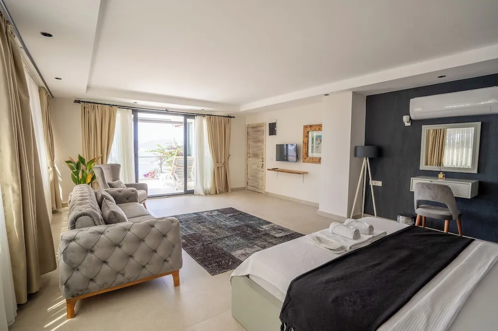 Royal Çatı Katı Süiti (Penthouse), 1 Yatak Odası, Sıcak Su Küveti, Deniz Manzaralı