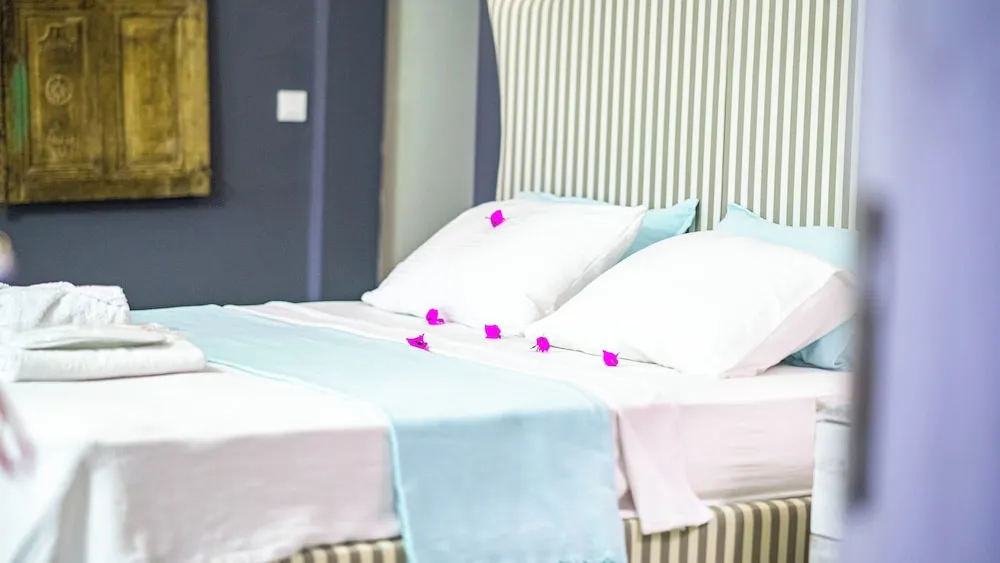 Süit, 1 Yatak Odası, Havuz Manzaralı