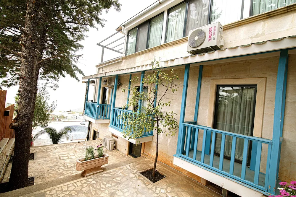 Comfort Süit, 1 Yatak Odası, Kısmi Deniz Manzaralı