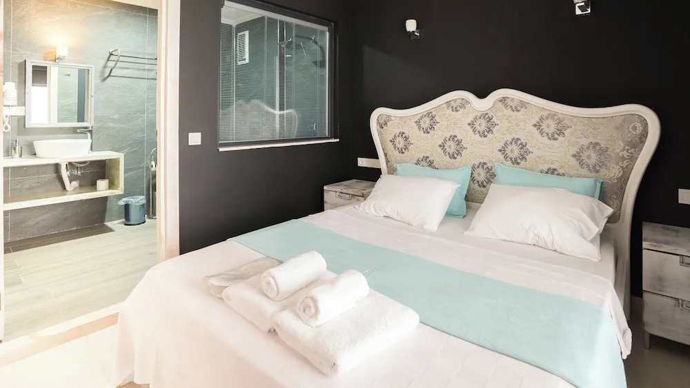 Comfort Süit, 1 Yatak Odası, Kısmi Deniz Manzaralı