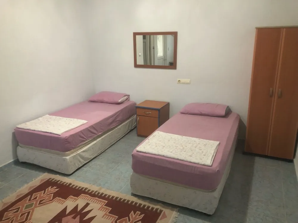 Economy Oda, 2 Tek Kişilik Yatak