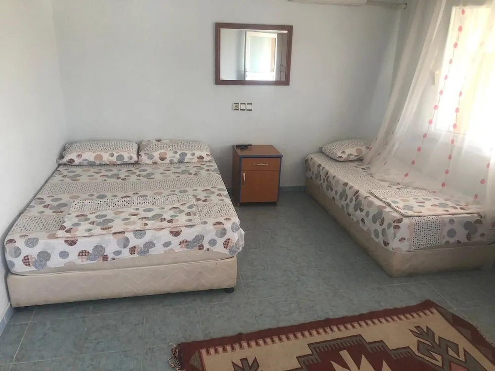 Basic Oda, Birden Çok Yatak, Şehir Manzaralı