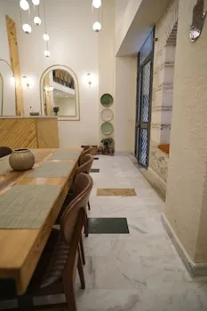 Pera Rasso Boutique Hotel