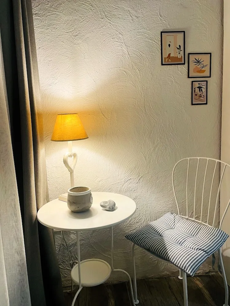 Comfort Oda, 1 Büyük (Queen) Boy Yatak ve Çekyat, Şehir Manzaralı