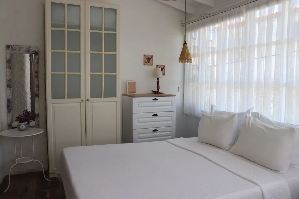 Family Oda, Şehir Manzaralı, Köşe