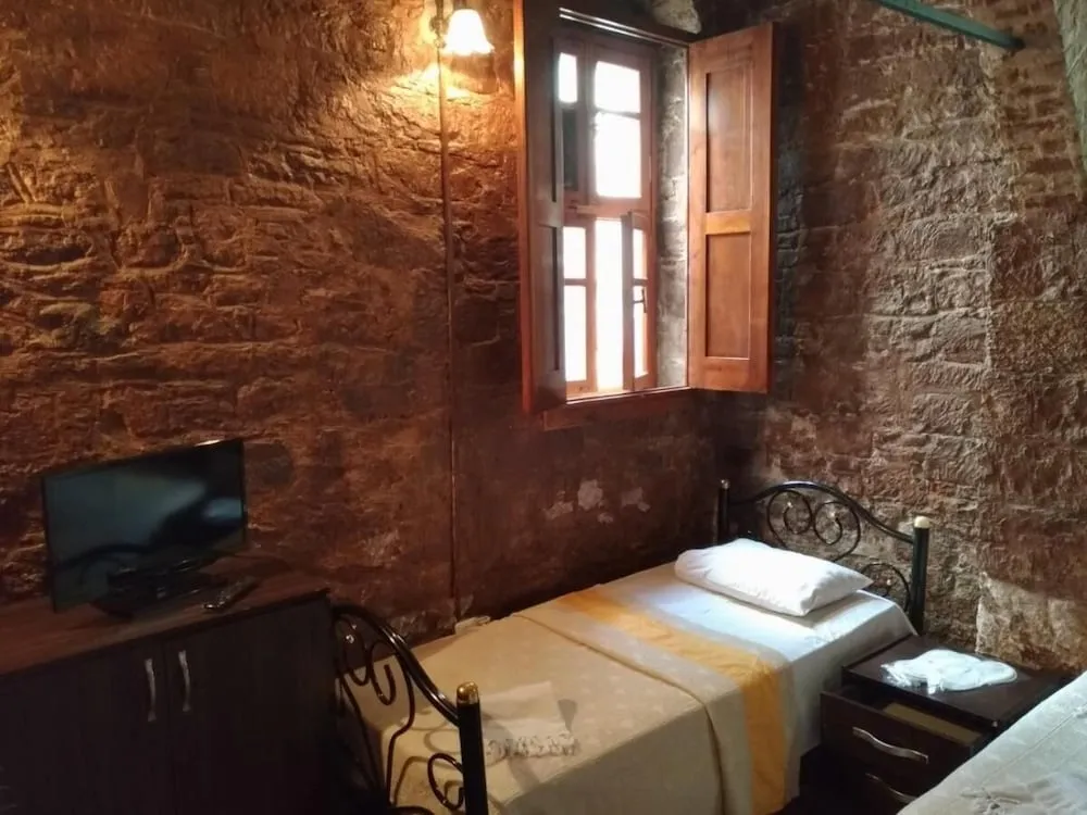 Romantic Üç Kişilik Oda