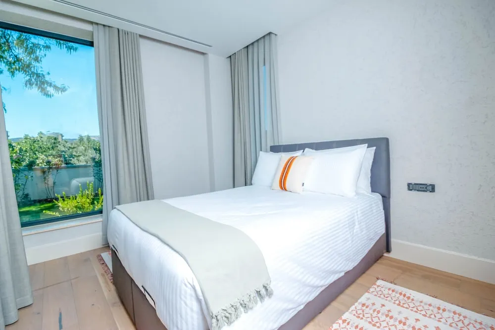 Deluxe Villa, 4 Yatak Odası, Kişiye Özel Havuzlu, Bahçe Manzaralı