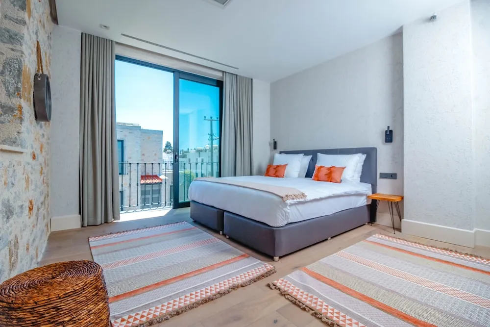 Deluxe Villa, 4 Yatak Odası, Kişiye Özel Havuzlu, Bahçe Manzaralı