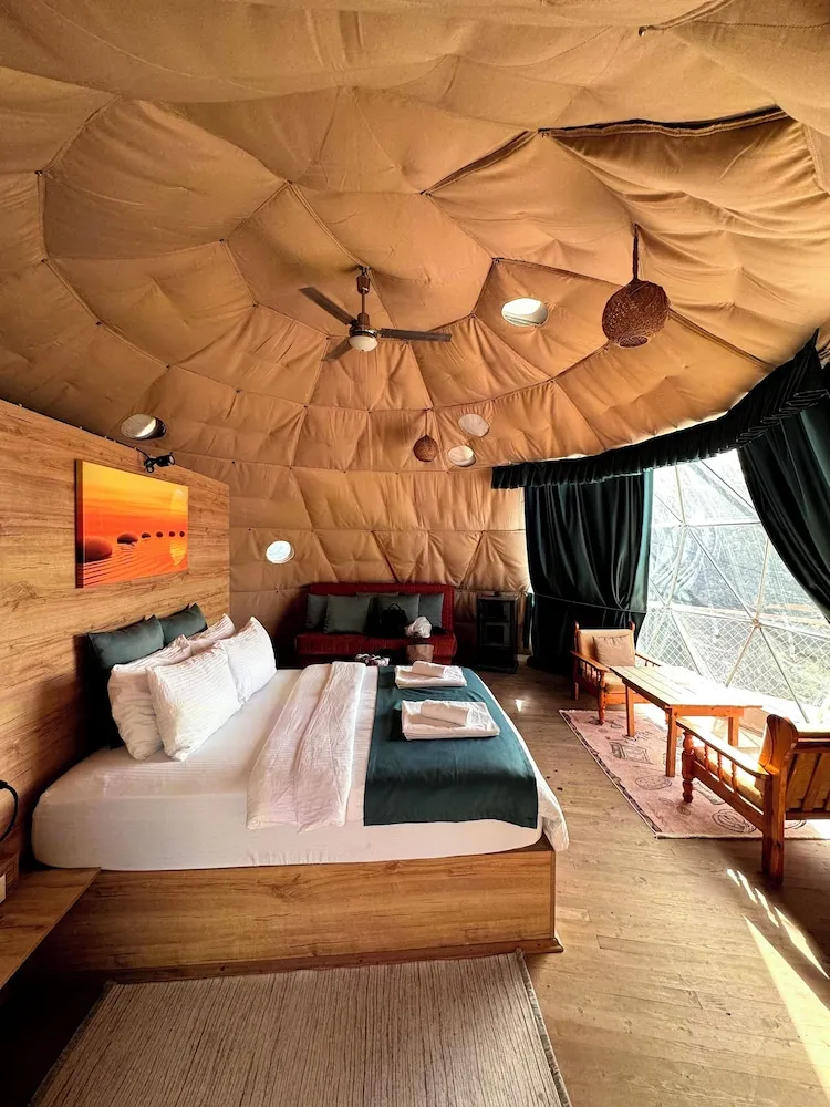 Honeymoon Tek Büyük veya İki Ayrı Yataklı Oda