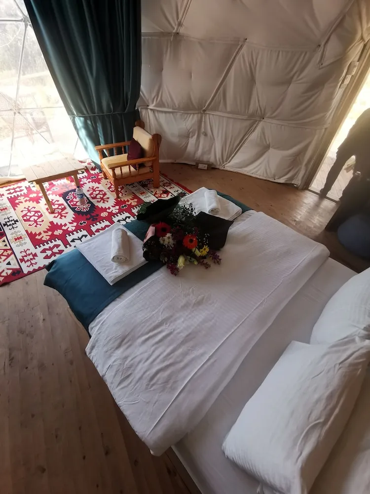 Honeymoon Tek Büyük veya İki Ayrı Yataklı Oda