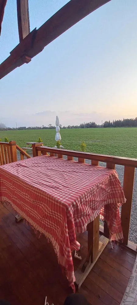 Bungalov, Dağ Manzaralı, Bahçeli