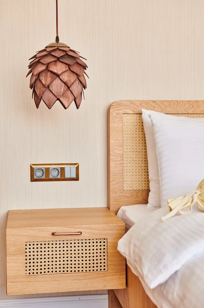 Luxury Tek Büyük Yataklı Oda