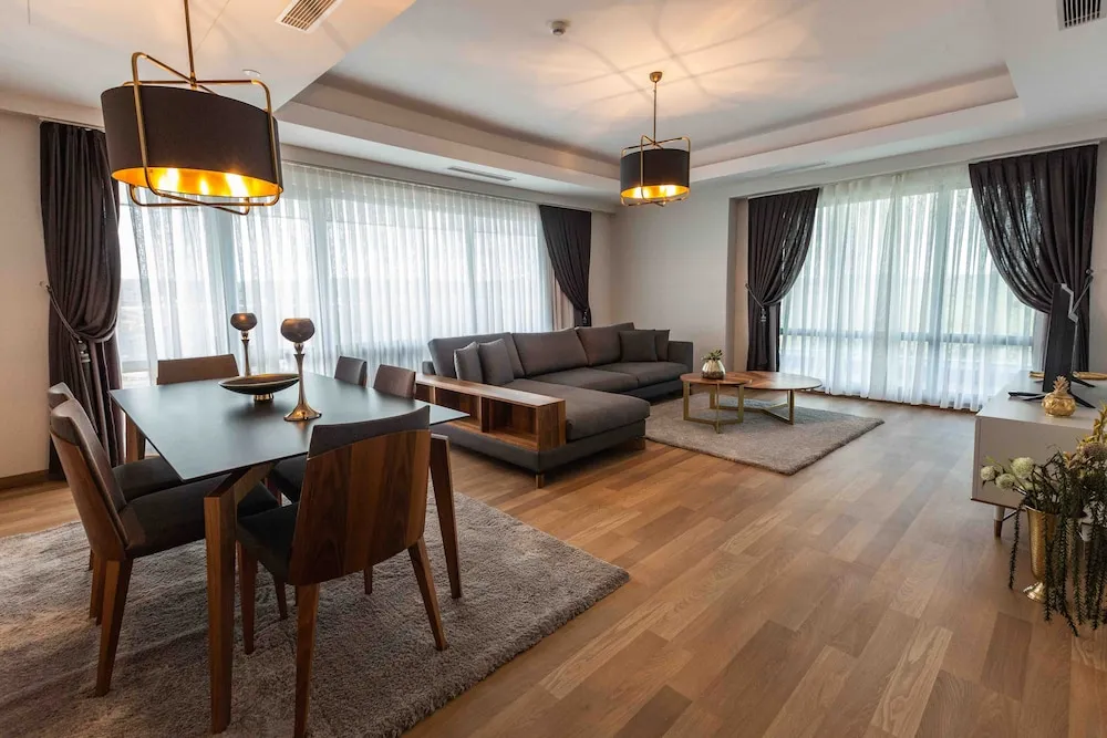 4 Bedroom Suite