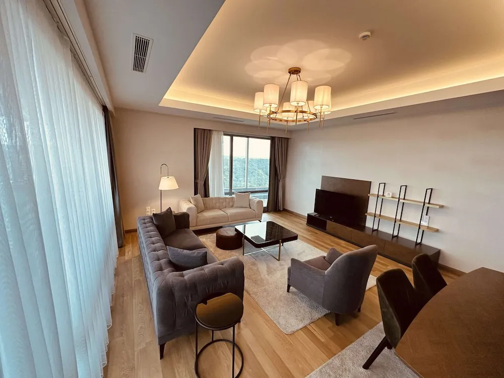 4 Bedroom Suite