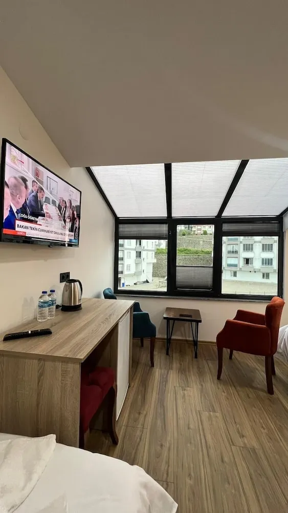 Deluxe Üç Kişilik Oda