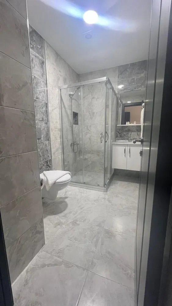 Deluxe Dört Kişilik Oda, Deniz Manzaralı