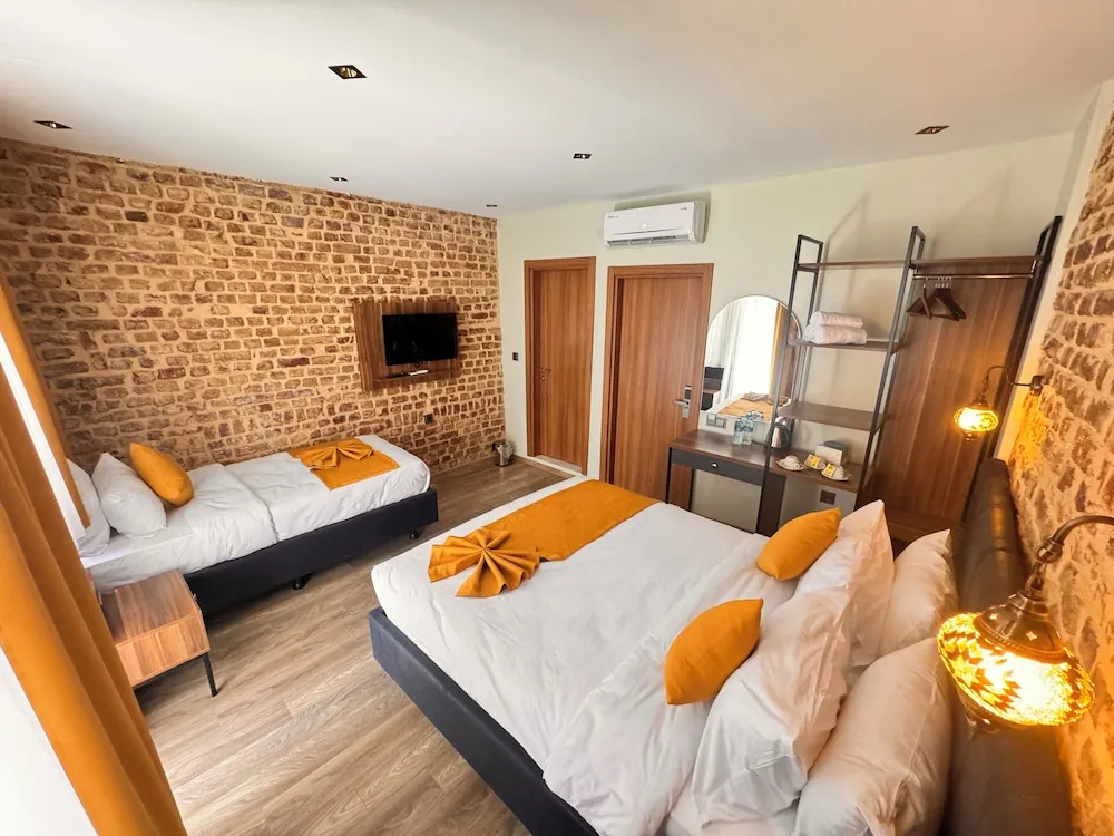 Superior Üç Kişilik Oda