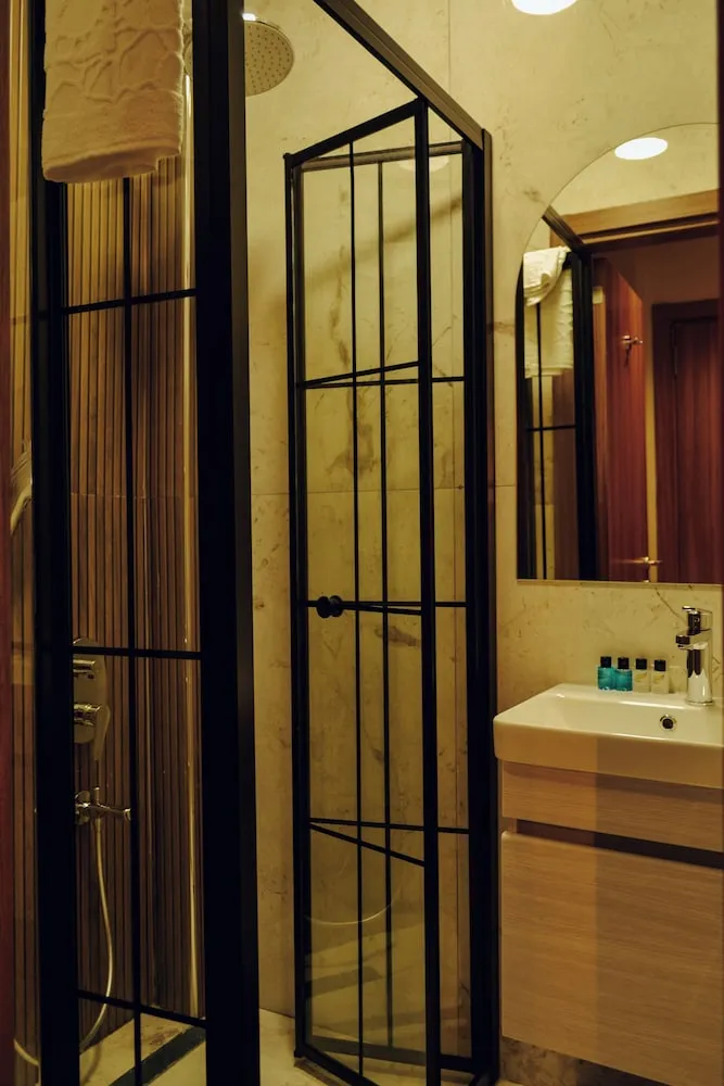 Superior Tek Büyük Yataklı Oda