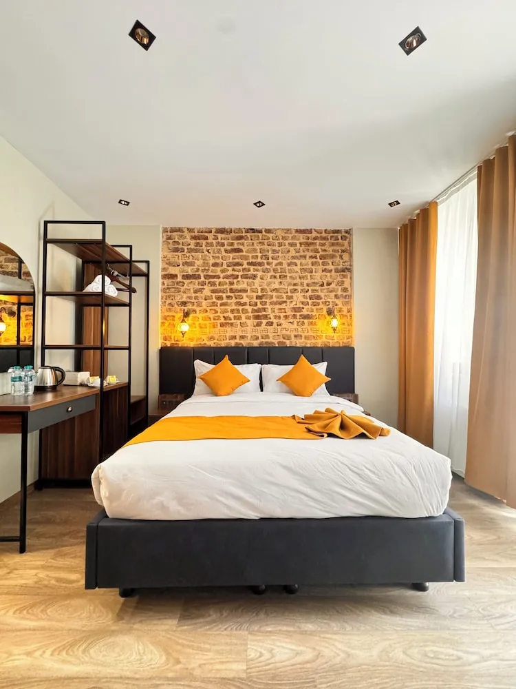 Superior Tek Büyük Yataklı Oda