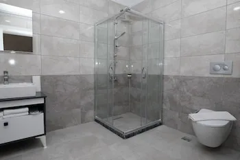 Zoom Hotel