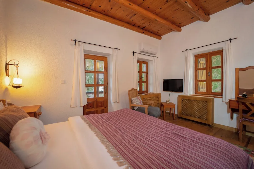 Deluxe Stüdyo Süit