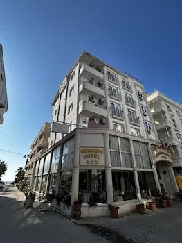 Korykos Hotel