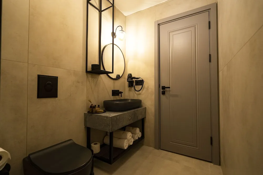 Luxury Tek Büyük Yataklı Oda