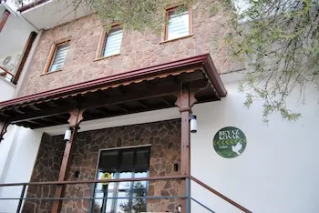 Beyaz Konak Güre